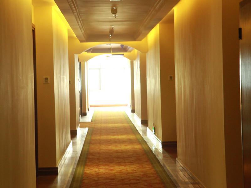 GreenTree Inn Zhejiang Taizhou Linhai Passenger Transport Center Lamei Road Business Hotel Exterior foto